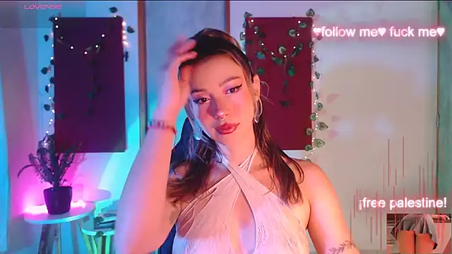 sakura beauty online show from October 16, 2025, 4:21 am