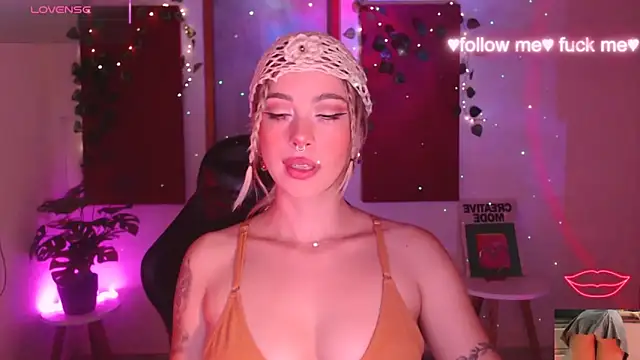 Snapshot of sakura_beauty chatting on February 13, 2026, 4:45 am sakura beauty online show from February 13, 2026, 4:45 am