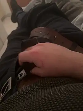 Snapshot of Lovemilf6969@xh chatting on February 18, 2026, 2:42 am Lovemilf6969xh online show from February 18, 2026, 2:42 am