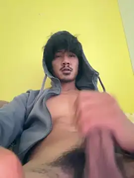 juniiorre online show from December 4, 2025, 12:37 pm