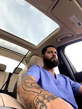 mondo29 online show from November 8, 2025, 8:23 pm