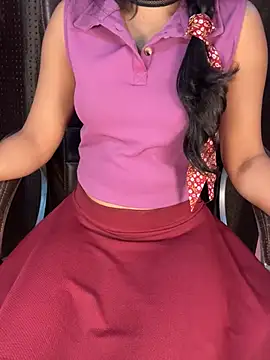 Snapshot of SCHOOL_Girl_0 chatting on February 10, 2025, 10:20 am SCHOOL Girl 0 online show from February 10, 2025, 10:20 am