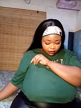 Aaaliyah445 online show from October 19, 2025, 5:48 pm