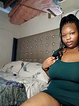 Snapshot of Aaaliyah445 chatting on February 1, 2026, 12:47 pm Aaaliyah445 online show from February 1, 2026, 12:47 pm