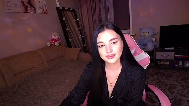 Snapshot of __Malika__ chatting on September 16, 2025, 2:40 pm Malika online show from September 16, 2025, 2:40 pm