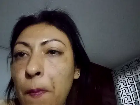 ErikaRika online show from March 14, 2025, 11:00 pm