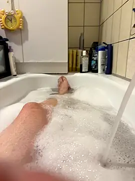 Snapshot of David19932908 chatting on November 3, 2025, 7:17 pm David19932908 online show from November 3, 2025, 7:17 pm