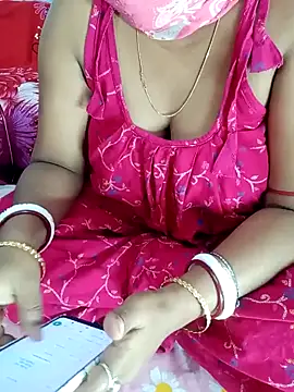 Snapshot of Bengali-boudi chatting on May 10, 2026, 6:32 pm Bengali-boudi online show from May 10, 2026, 6:32 pm