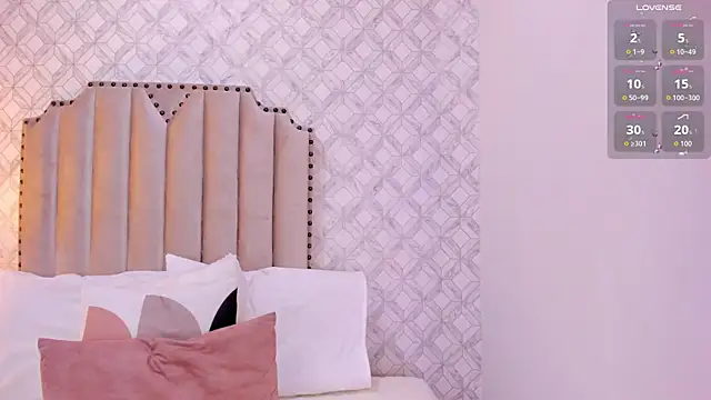 Snapshot of Pia_Johnson_ chatting on November 29, 2025, 11:21 am Pia Johnson online show from November 29, 2025, 11:21 am