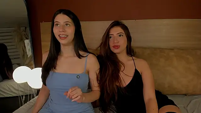 Snapshot of MERIDA_TAYLOR chatting on February 14, 2026, 11:49 pm MERIDA TAYLOR online show from February 14, 2026, 11:49 pm