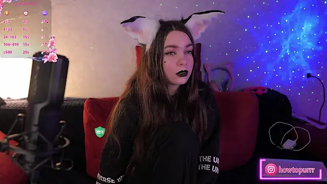 How2Meow online show from February 21, 2025, 5:42 pm