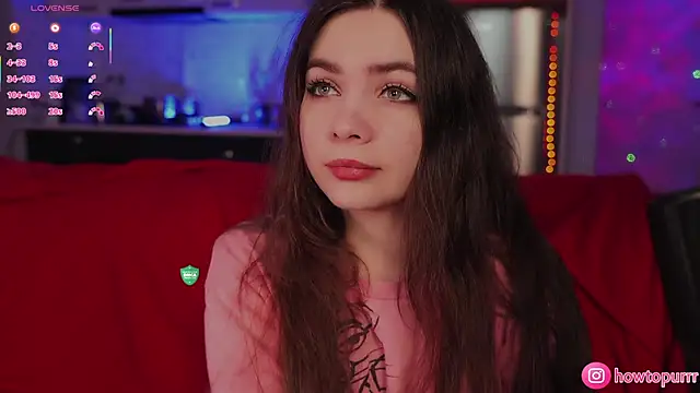 Snapshot of How2Meow chatting on February 6, 2026, 5:20 pm How2Meow online show from February 6, 2026, 5:20 pm