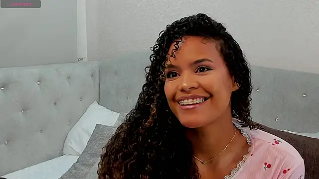 Snapshot of Amelia_bss chatting on January 8, 2026, 1:06 pm Amelia bss online show from January 8, 2026, 1:06 pm