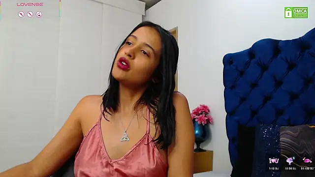 Lili666  online show from April 13, 2026, 3:21 am