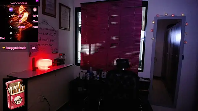 Misslana wn1 online show from December 5, 2025, 5:17 am