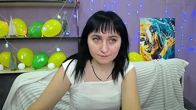 NinaFlawlees online show from January 15, 2025, 2:27 am