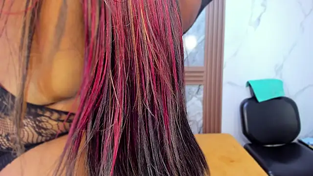 HannyMansonh online show from November 16, 2025, 3:44 am