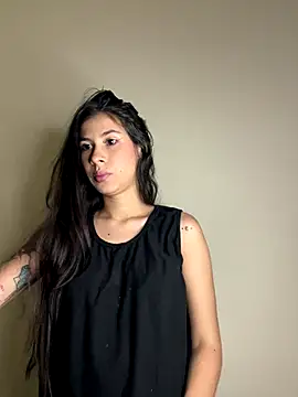 alia bashar online show from November 8, 2025, 2:48 am