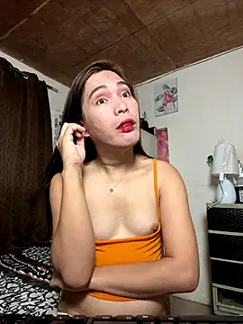 Msyensmith online show from October 15, 2025, 1:26 am