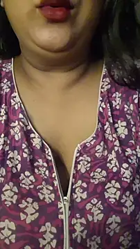 Snapshot of sassy_horny chatting on September 24, 2025, 11:21 pm sassy horny online show from September 24, 2025, 11:21 pm