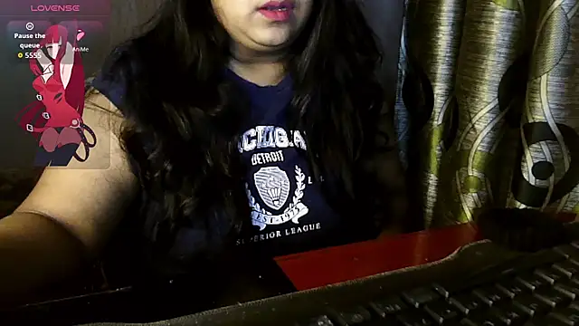 Snapshot of sassy_horny chatting on February 19, 2026, 7:11 pm sassy horny online show from February 19, 2026, 7:11 pm