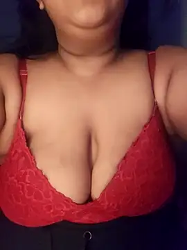 Snapshot of sassy_horny chatting on February 7, 2025, 8:53 pm sassy horny online show from February 7, 2025, 8:53 pm