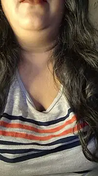 Snapshot of sassy_horny chatting on March 18, 2026, 5:47 pm sassy horny online show from March 18, 2026, 5:47 pm