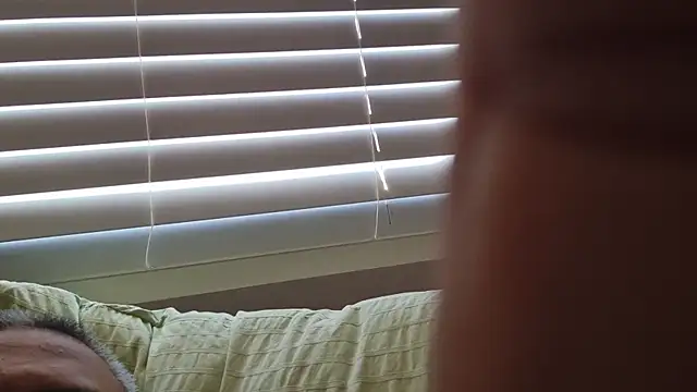 AmGuy23 online show from November 11, 2025, 8:36 pm