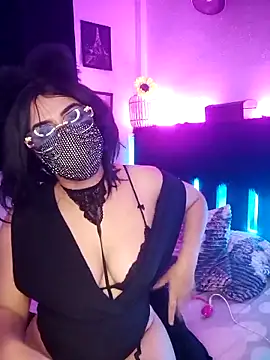 Bayan-Queen online show from June 9, 2026, 4:30 pm