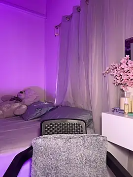 Gaby zahir  online show from February 16, 2026, 2:37 pm