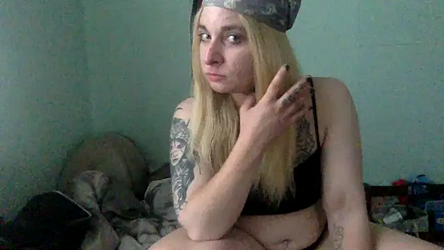 Snapshot of alexabunni chatting on July 28, 2026, 3:21 pm alexabunni online show from July 28, 2026, 3:21 pm