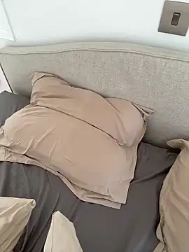 Snapshot of MileySummer chatting on March 1, 2026, 7:41 am MileySummer online show from March 1, 2026, 7:41 am