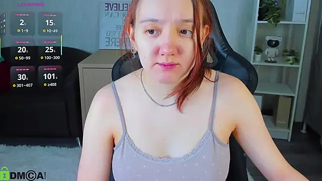 Snapshot of Fera1_Berry chatting on February 26, 2026, 12:21 am Fera1 Berry online show from February 26, 2026, 12:21 am