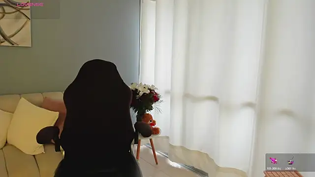 Snapshot of BrookeMiller chatting on June 17, 2026, 7:35 pm BrookeMiller online show from June 17, 2026, 7:35 pm