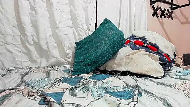 davidlatin66 online show from February 20, 2026, 12:29 am