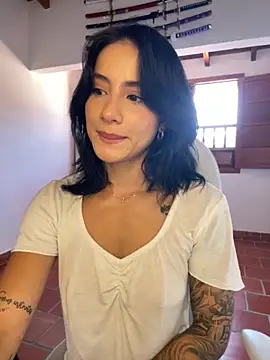 Snapshot of Ale_Lewis chatting on February 28, 2026, 2:17 pm Ale Lewis online show from February 28, 2026, 2:17 pm