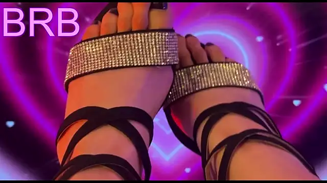  Jessy Moon  online show from April 9, 2026, 9:10 pm