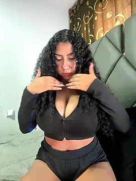 serena willow online show from November 22, 2025, 7:57 pm