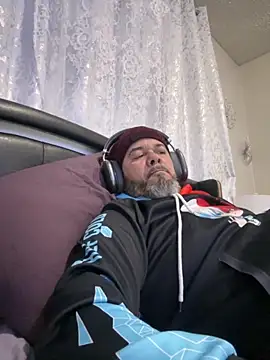 Cristian-Brayan online show from November 19, 2025, 11:21 am