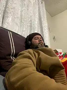 Cristian-Brayan online show from November 26, 2025, 4:51 pm