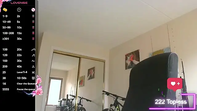 BlaBlaBla7016 online show from October 14, 2025, 2:07 pm