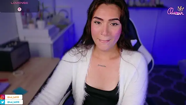 Snapshot of ImLui_lu chatting on February 6, 2026, 11:12 pm ImLui lu online show from February 6, 2026, 11:12 pm