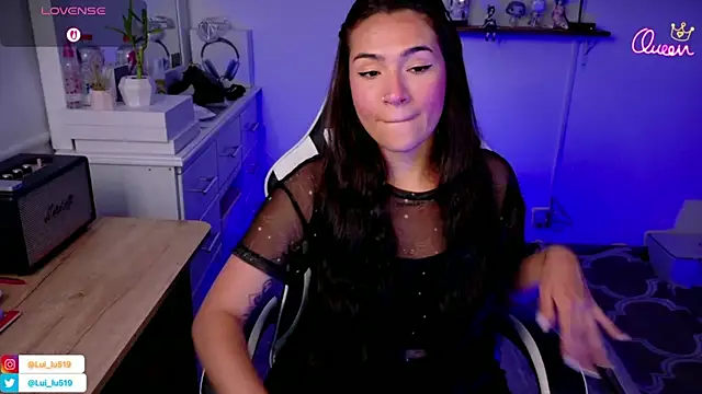 Snapshot of ImLui_lu chatting on February 15, 2026, 10:30 pm ImLui lu online show from February 15, 2026, 10:30 pm