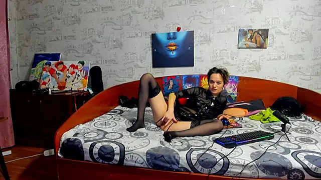 KagamiTayga online show from November 25, 2025, 2:34 am