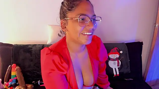 Snapshot of iriss_25 chatting on November 13, 2025, 11:58 am iriss 25 online show from November 13, 2025, 11:58 am