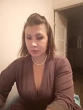 ROXOLANAA SEXY online show from October 23, 2025, 8:40 pm