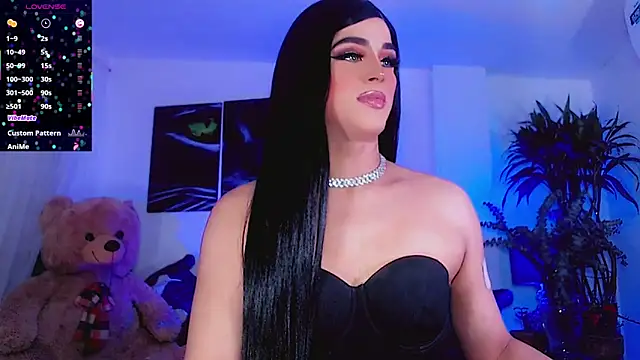 Sophiesweet5 online show from September 24, 2025, 1:28 pm