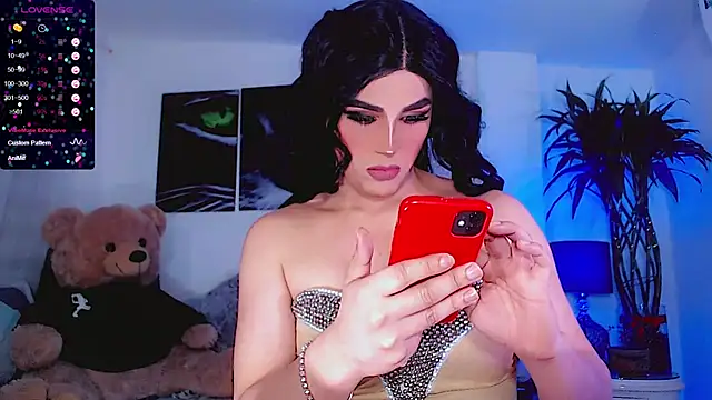 Sophiesweet5 online show from October 17, 2025, 5:55 am