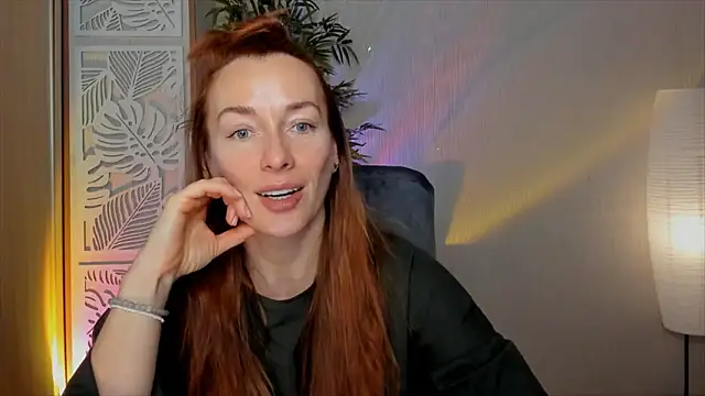 RebeccaMartinez online show from March 11, 2026, 6:29 am