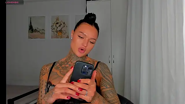 pantera flashh online show from November 9, 2025, 8:02 pm